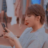 T. Tùng