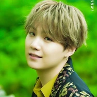 Min Yoongi - Suga
