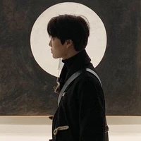 Kim Jong - in