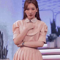 Hari Won ( mẹ Huy )