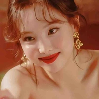 Kim Nayeon(Bà hai)