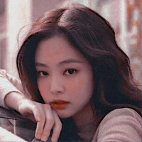 Kim Trân Ni (Chị)
