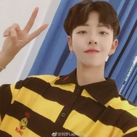 nhân mã-mã hot boy -