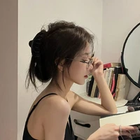 Giang Dạ Linh_mẹ na9