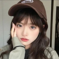 Thanh Thảo (bạn thân cô).