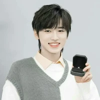 Tống Á Hiên