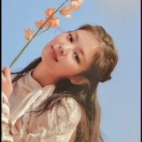 Kim Jennie(bạn thân Y/n)