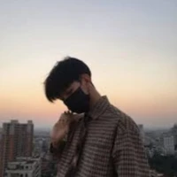 Hoàng Bảo Tùng ( anh trai n9-bff na9)