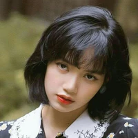 Lalisa Manobal(cô)
