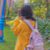 _Hạ Kì Linh_em gái cô_