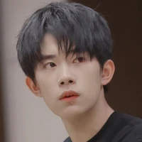 Dịch Dương Thiên Tỉ