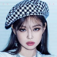 Jennie ( em )