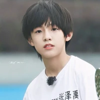 Trương Trạch Vũ(cậu)