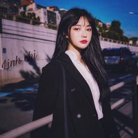 Đỗ Minh Thư ( mẹ nuôi nu9)