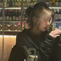 Bạch Dương.  Ari♈