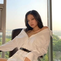 Kim Jennie (Em)
