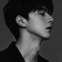 Hạ Dật Nhiên