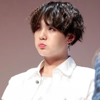 Min Suga(Yoongi)