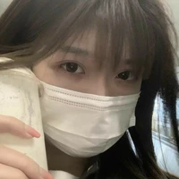 Trần Tuyết Hạ(ả)