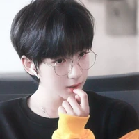 hạ tuấn lâm