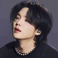 Min Yoongi-Anh
