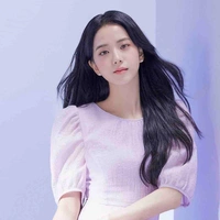 Kim Jisoo ( Ny Jennie)