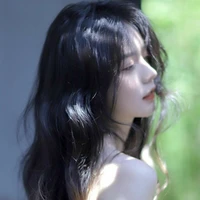 Dung Diệu Kim Ngưu • Trus_eating