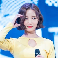 Lee Yeonwoo(YW)