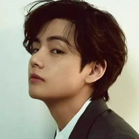 Kim Taehuyng - hắn