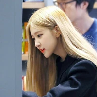 Park Chaeyoung - Em