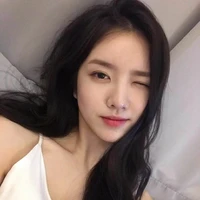 Khiết Lê Linh