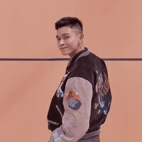 Jun.bạn thân Huy.