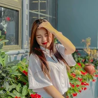 Thị Nhung ( Lớp Trưởng .Em Gái Hoàng)