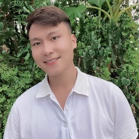 Minh Hiếu ( Anh Trai Phương Thảo)