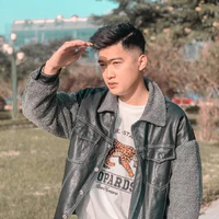 Hoàng(ny Tuyến)