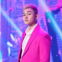 Jun Phạm