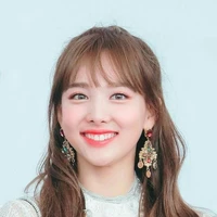 Nayeon_Nana
