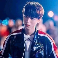 VƯƠNG TUẤN KHẢI