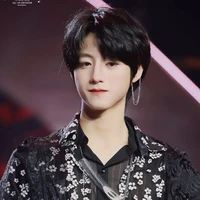 Chu Chí Hâm ( nhỏ )