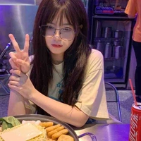 Tử Nhã_bff nu9