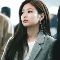 Kim Jennie (em)