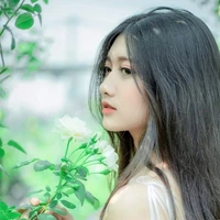 Hoàng Ngọc Thiên Thư