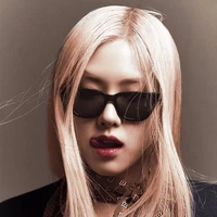 Roseanne Park(nàng)