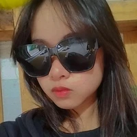 Vương Thiên Riin