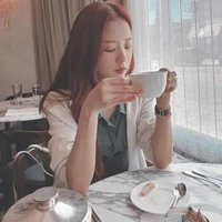 𝐊𝐢𝐦 𝐉𝐢𝐬𝐨𝐨(mẹ JK)