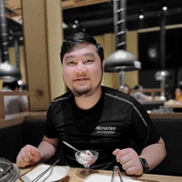 Hiếu Vĩnh Yên (Bố Tuấn)