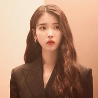 Lee Ji Eun ( IU )