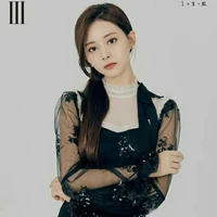 Tzuyu (Hoa Khôi 2 của khối 10)