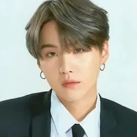 Kim/Min Yoongi