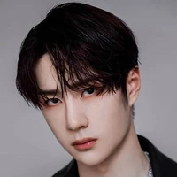 NHẤT BÁC